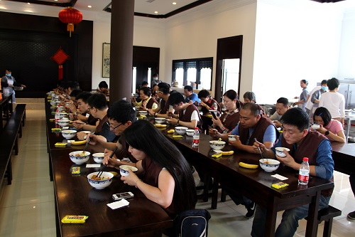 天堂硅谷首次慈善義工活動圓滿結束 天堂硅谷首次慈善義工活動圓滿結束